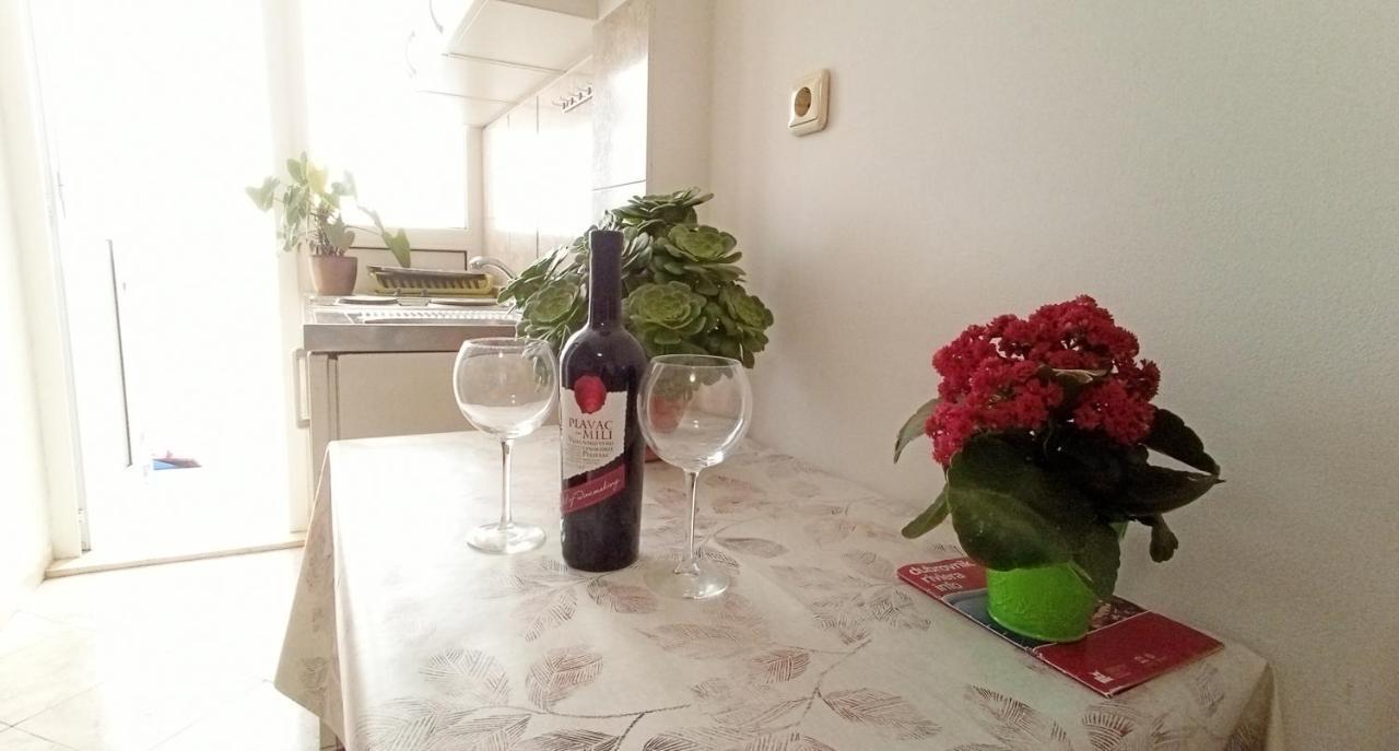 Ava Studio Apartment And Room Дубровник Екстериор снимка