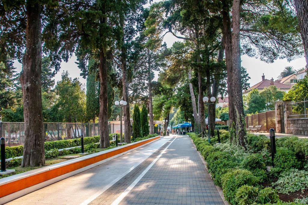 Ava Studio Apartment And Room Дубровник Екстериор снимка